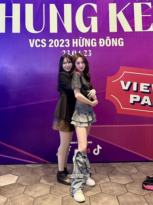 Ngắm thời trang đi dự sự kiện của Mina Young, nữ streamer khiến fan hiểu lầm tai hại - Ảnh 8. Ngắm thời trang đi dự sự kiện của Mina Young, nữ streamer khiến fan hiểu lầm tai hại - Ảnh 8.