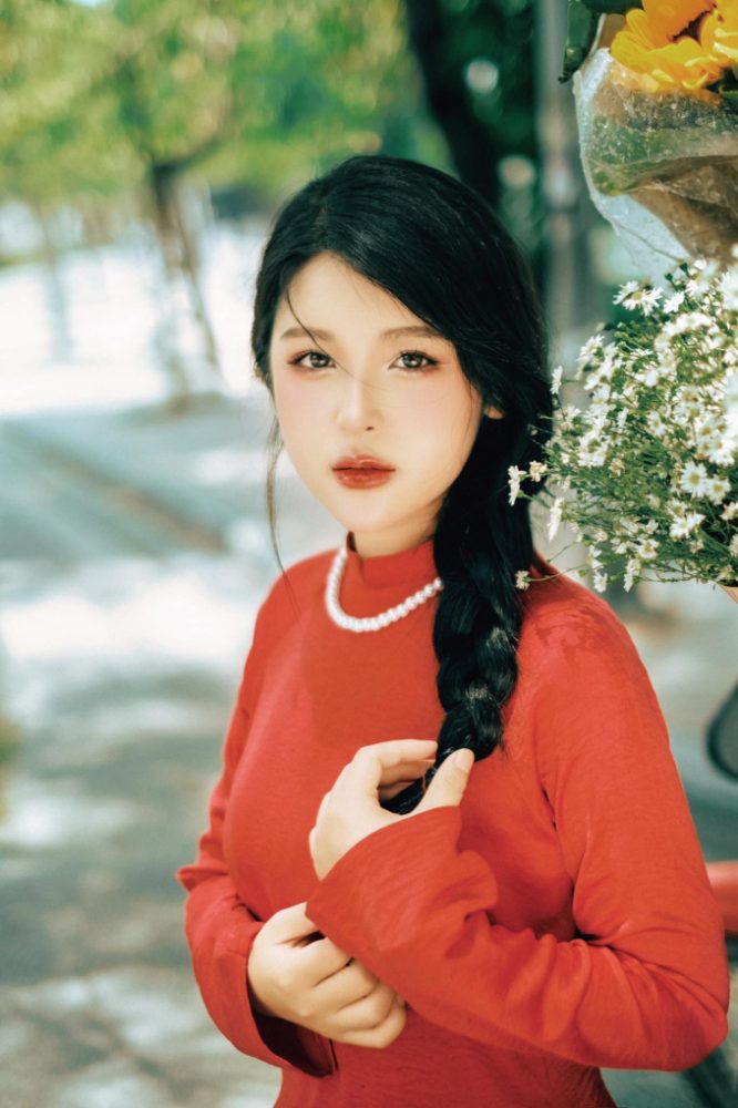 Đón Tết sớm với loạt ảnh ngắm mãi không chán của nữ giáo viên Vật lý - Ảnh 4. Đón Tết sớm với loạt ảnh ngắm mãi không chán của nữ giáo viên Vật lý - Ảnh 4.