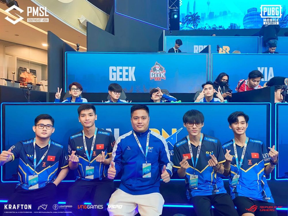 Giả làm tuyển thủ PUBG Mobile, "chủ tịch" vô tình hé lộ "thân phận" - Ảnh 2.