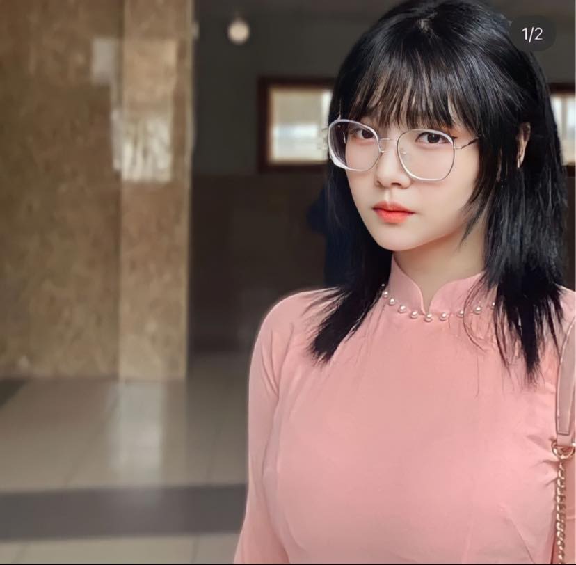 Cosplay táo bạo, nữ game thủ chuẩn bị luôn tinh thần nhận "gạch đá" - Ảnh 6. Cosplay táo bạo, nữ game thủ chuẩn bị luôn tinh thần nhận "gạch đá" - Ảnh 6.