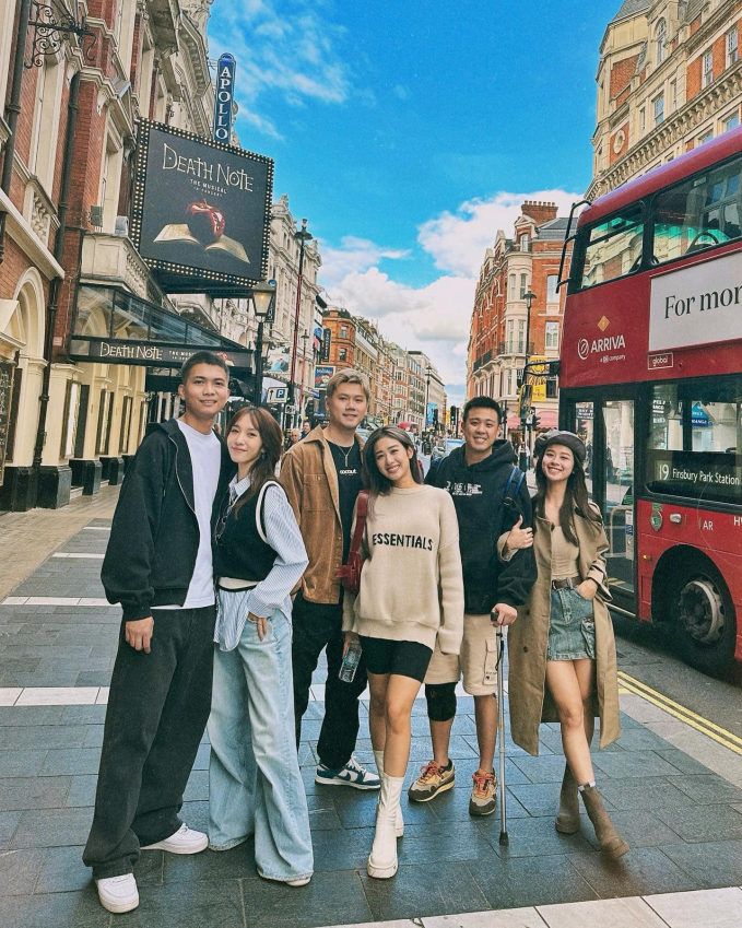 Xinh đẹp nhưng "thị phi", cuộc sống Hàn Hằng ngày càng lên hương - Ảnh 5. Xinh đẹp nhưng "thị phi", cuộc sống Hàn Hằng ngày càng lên hương - Ảnh 5.