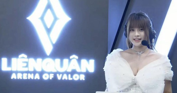 Bạn gái khoe hình diện đồ hở, tuyển thủ Liên Quân chỉ để lại bình luận ngắn gọn "cay đắng" 37476847736776294858539591414041748645260600n 1693794299560785992555 1693798198017 1693798198105664830197 54 0 504 720 crop 16937982681421306960606jpg