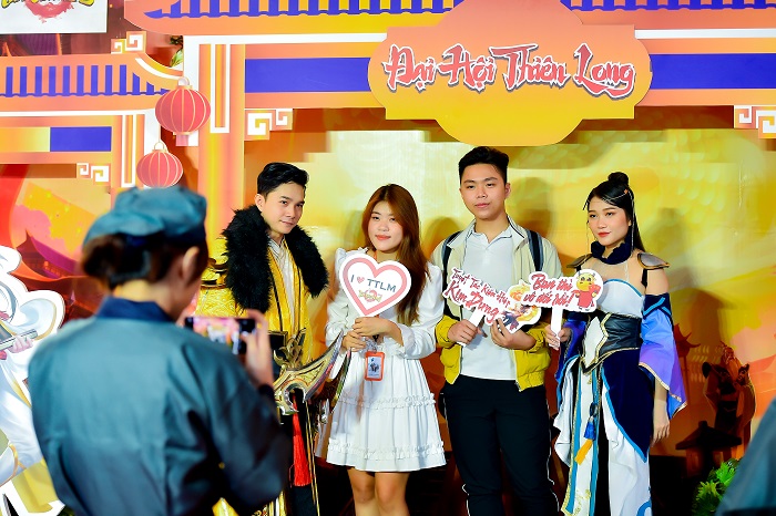 Hàng trăm game thủ Tân Thiên Long Mobile – VNG săn 500 triệu đồng quà thưởng tại Đại Hội Thiên Long 2022 4 9