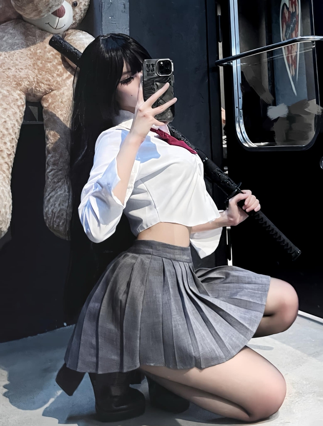 Truy lùng danh tính của Viper trong siêu thị, CĐM phải “ngộp thở” khi phát hiện cô nàng này quá “hardcore” - Ảnh 7.