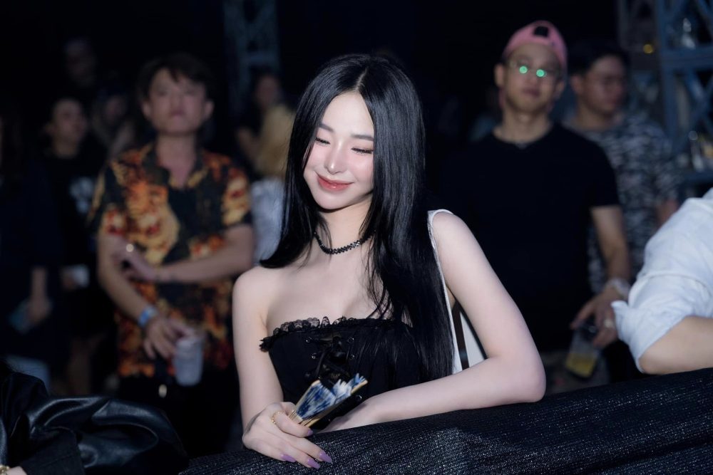 Nam game thủ vừa buông lời tình tứ, cộng đồng mạng nhanh nhẹn "click link" xem mắt online- Ảnh 4. Nam game thủ vừa buông lời tình tứ, cộng đồng mạng nhanh nhẹn "click link" xem mắt online- Ảnh 4.