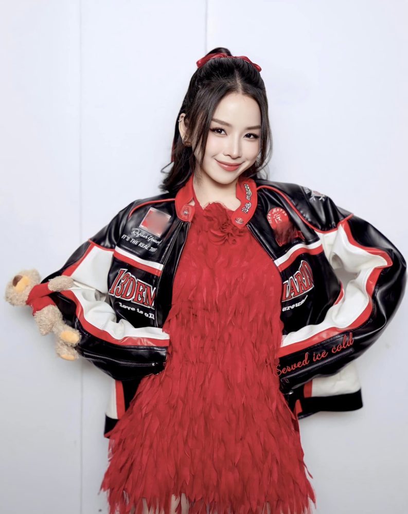 43 DJ Mie khoe dáng nuột, eo thon nhận được "cơn mưa" lời khen từ cộng đồng mạng 43