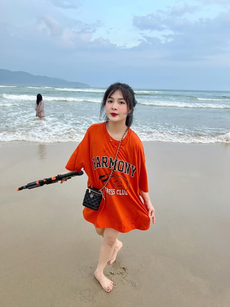 Quỳnh Alee tự tin diện bikini khoe dáng sau khi giảm cân xuất sắc 434