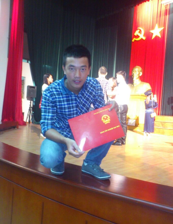 Tùng Họa Mi trước khi thành bình luận viên đã phải làm từ shipper đến bán tất chân phụ nữ 44 9