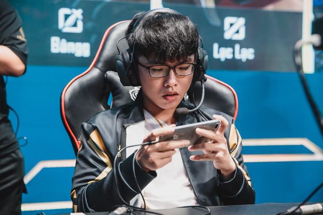 5-6 Lai Bâng thay đổi 180 độ, khoe diện mạo khác lạ sau Tết khiến fan hâm mộ ngỡ ngàng 5 6