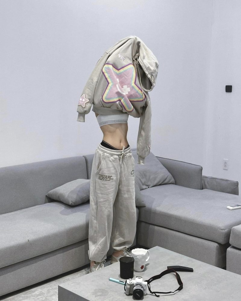 Mina Young với nụ cười hút hồn và thần thái xinh đẹp làm "điên đảo" cộng đồng mạng 513 1