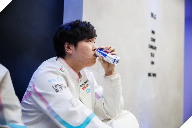 CKTG 2024: Dinh Cao LMHT Esports, T1 Chinh Thuc Vo Dich Hai Lan Lien Tiep, BLG Guc Nga 6 CKTG 2024: Đỉnh Cao LMHT Esports, T1 Chính Thức Vô Địch Hai Lần Liên Tiếp, BLG Gục Ngã 6