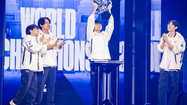 Chùm ảnh: T1 vô địch CKTG 2024, Faker lần thứ 5 trên đỉnh thế giới 42 Chùm ảnh: T1 vô địch CKTG 2024, Faker lần thứ 5 trên đỉnh thế giới 54111699762 6da780ce72 cjpg