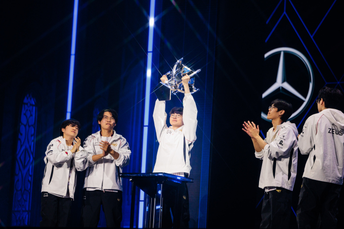 T1 lại vô địch, fan đã già nhưng Faker còn trẻ!- Ảnh 3. T1 lại vô địch, fan đã già nhưng Faker còn trẻ!- Ảnh 3.