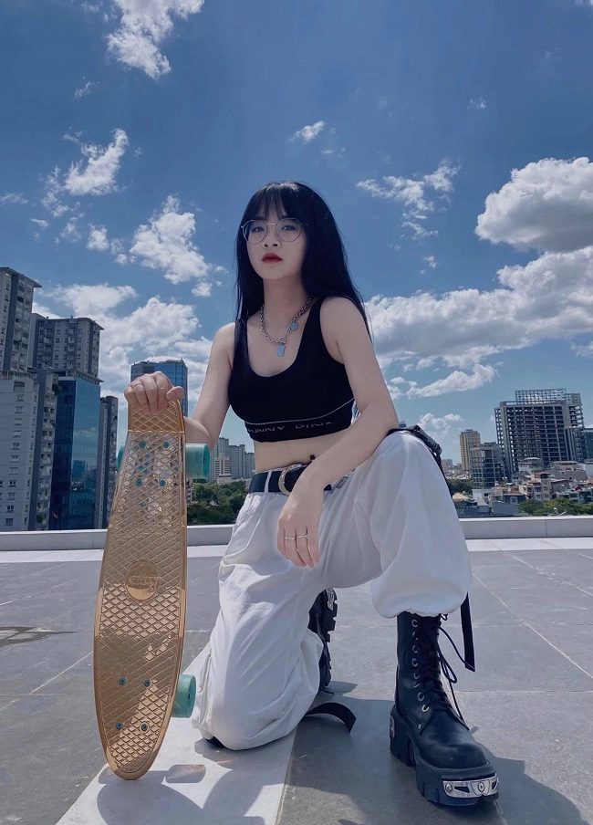 Cùng ngắm nhìn nhan sắc đỉnh cao của 2 hot girl Tuyên Quang từng "làm mưa làm gió" trên sân Mỹ Đình 82 4