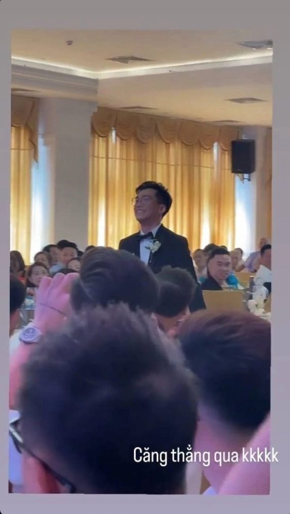 Hé lộ loạt ảnh trong đám cưới PewPew: Chú rể bảnh bao hết nấc, hạnh phúc lộ rõ trên gương mặt a32 2