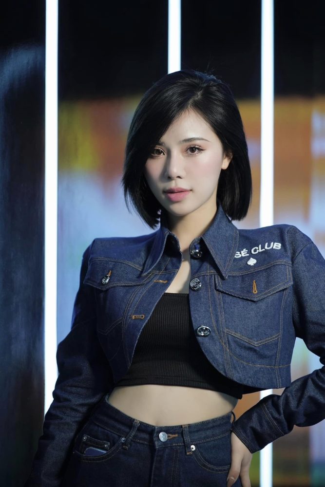 MC Minh Anh xinh đẹp, cá tính khiến cộng đồng game thủ "đứng ngồi không yên" a72