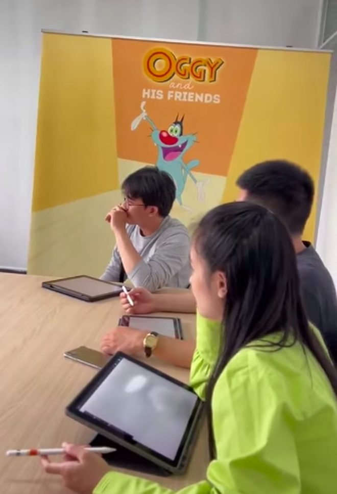 anh-chup-man-hinh-2022-06-28-luc-082325-165638118310274216958 Cư dân mạng chia sẻ "rần rần" video cận cảnh xưởng phim hoạt hình Oggy tại Việt Nam anh chup man hinh 2022 06 28 luc 082325 165638118310274216958