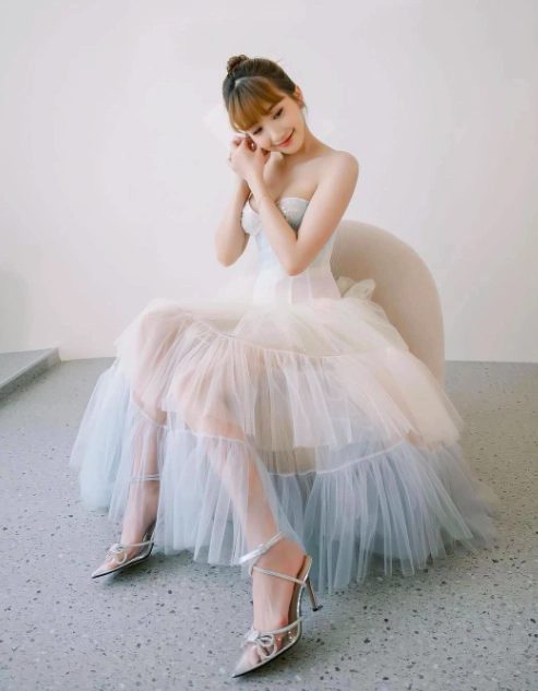 Vừa kết hôn với 'thiếu gia Cao Lãnh', hot TikToker Khánh Huyền đã đăng đàn 'ấm ức' anh chup man hinh 2022 12 28 luc 060201 16721821390351096970989 1672199166160 16721991662341173956884