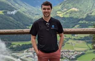 Là 'cha đẻ' của hơn 300 trò chơi trên Roblox, chàng trai 19 tuổi kiếm 'nửa tỷ' mỗi tháng avatar1665921205213 16659212056002082373167jpg