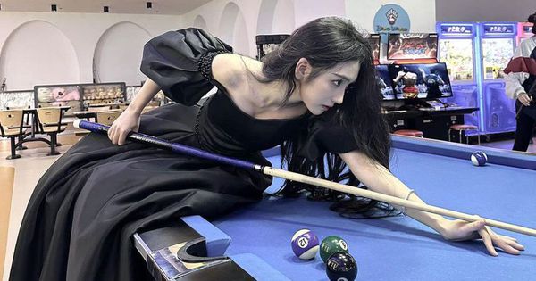 Đu trend đi siêu thị xưa rồi, hot girl nổi tiếng diện đầm công chúa, nằm tạo dáng ngay trên bàn bi-a avatar1682065851391 16820658519421773599747jpg