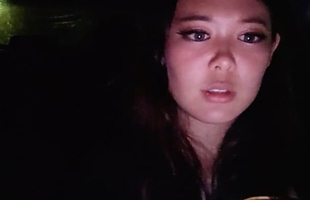 Quá nhiệt tình với fan, nữ streamer có hành động vô cùng nguy hiểm, cái giá phải trả cực kỳ đắt avatar1697084487246 16970844875392041288358 0 96 315 600 crop 16970845332001646354357jpg