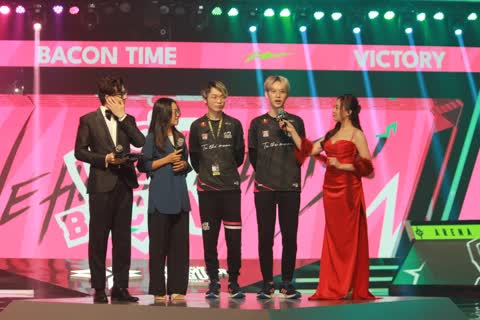 Độc quyền: Gặp gỡ tuyển thủ Bacon Time sau chuỗi thành tích bất bại, MC Phương Thảo ‘bấm like’ ngay trên sân khấu - Ảnh 5.