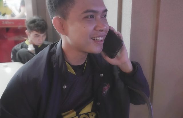 Chân dung Han - đội trưởng đẹp trai, tài giỏi lại hiếu thuận của V Gaming - Ảnh 3. Chân dung Han - đội trưởng đẹp trai, tài giỏi lại hiếu thuận của V Gaming - Ảnh 3.