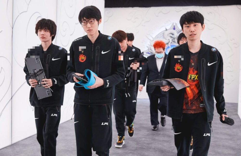 base64-1730948294322794940266-1730968314864-1730968314997825696487 "Thảm họa" tiếp tục giáng xuống LPL, cựu vương CKTG cũng chuẩn bị "bay màu" base64 1730948294322794940266 1730968314864 1730968314997825696487