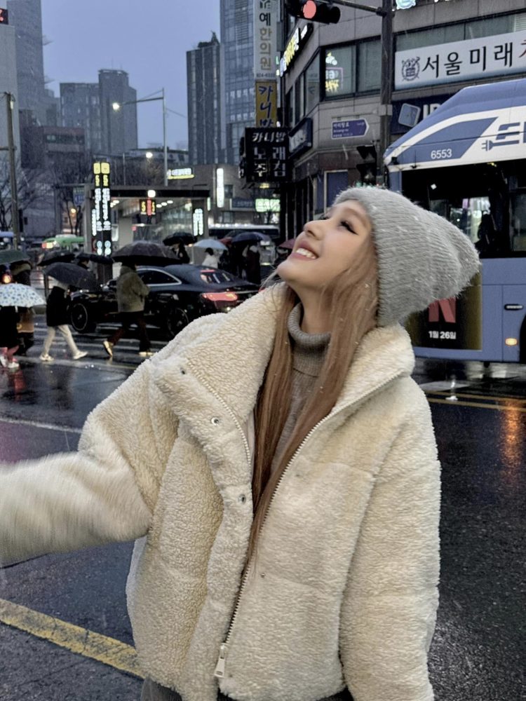 Xoài Non hoá nữ thần xinh đẹp nhận được "cơn mưa" lời khen từ cộng đồng mạng c2 1