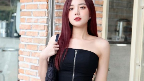 MC Phương Thảo đăng ảnh xinh đẹp, quyến rũ, hút hồn game thủ Liên Quân Mobile c6 b0jpg 1