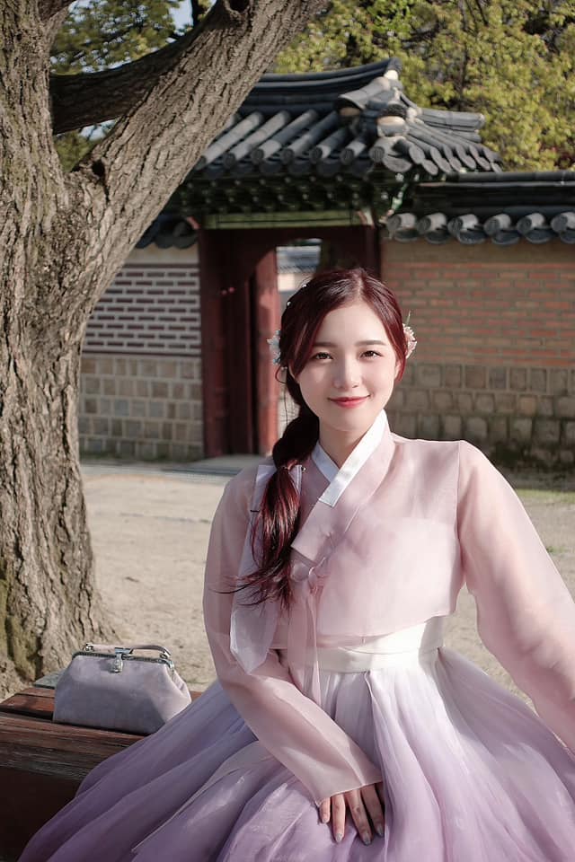 MC Phương Thảo đăng ảnh xinh đẹp, quyến rũ, hút hồn game thủ Liên Quân Mobile c6b01 2