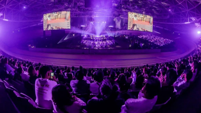 Tổng kết lượt view Esports 2023: Cùng là tượng đài lớn mà 2 tựa game này khác nhau quá - Ảnh 1.