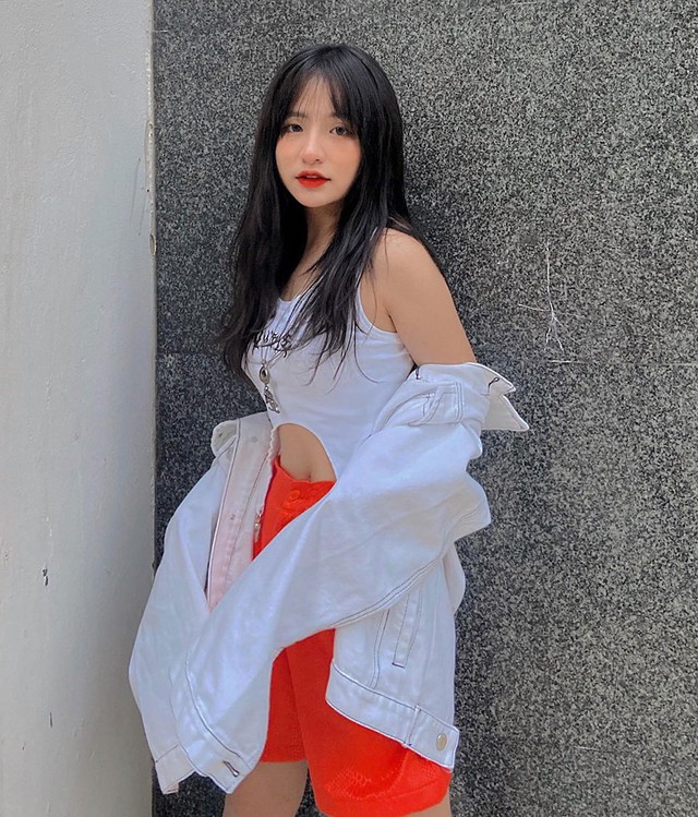 Trước khi về chung nhà, bà xã của Phạm Thoại từng "đánh dấu chủ quyền" cực gắt - Ảnh 4. Trước khi về chung nhà, bà xã của Phạm Thoại từng "đánh dấu chủ quyền" cực gắt - Ảnh 4.