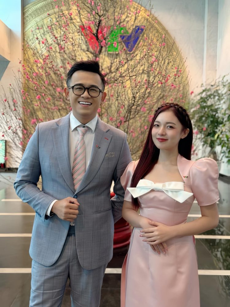 d12-1 MC Phương Thảo xinh đẹp cùng nụ cười toả nắng chiếm trọn trái tim game thủ Việt d12 1