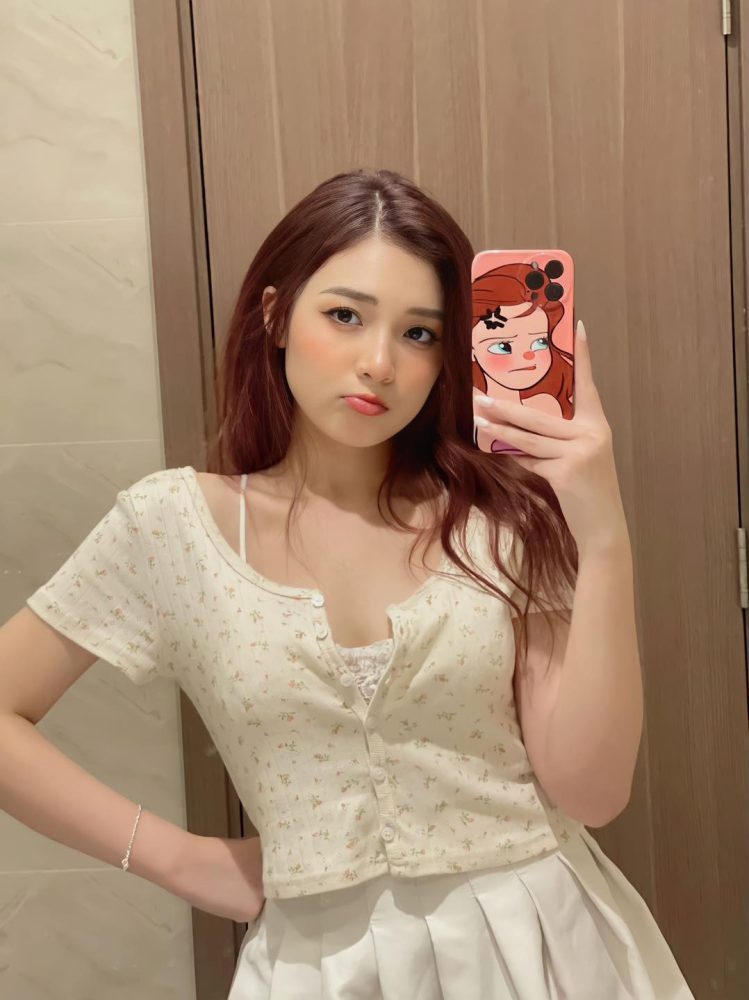 MC Phương Thảo xinh đẹp cùng thần thái sang chảnh chiếm trọn trái tim cộng đồng mạng d14 1