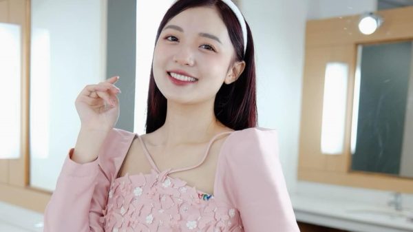 MC Phương Thảo xinh đẹp cùng nụ cười toả nắng chiếm trọn trái tim game thủ Việt 35 MC Phương Thảo xinh đẹp cùng nụ cười toả nắng chiếm trọn trái tim game thủ Việt d2jpg