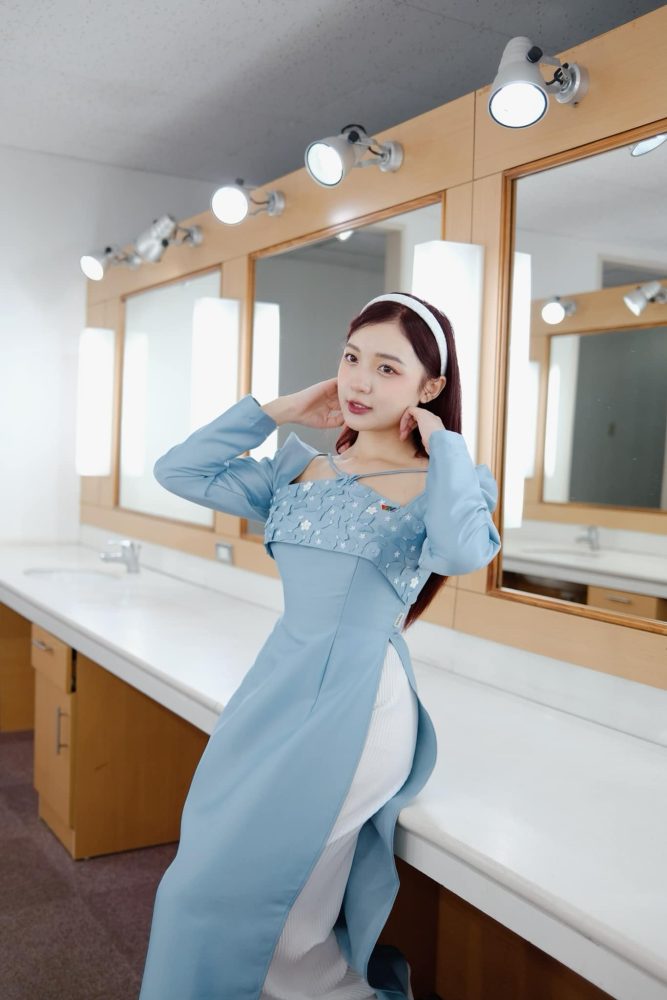 d42 MC Phương Thảo xinh đẹp cùng nụ cười toả nắng chiếm trọn trái tim game thủ Việt d42