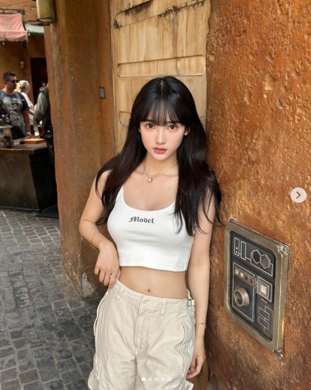 "Nữ thần" boxing xả vai: Cận cảnh mặt đẹp như búp bê, eo thon, dáng nuột - Ảnh 6.