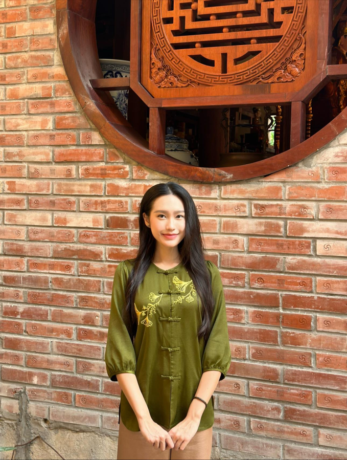 Bị réo tên trong ồn ào "dao kéo", ái nữ đình đám công khai bóc giá gương mặt - Ảnh 2.