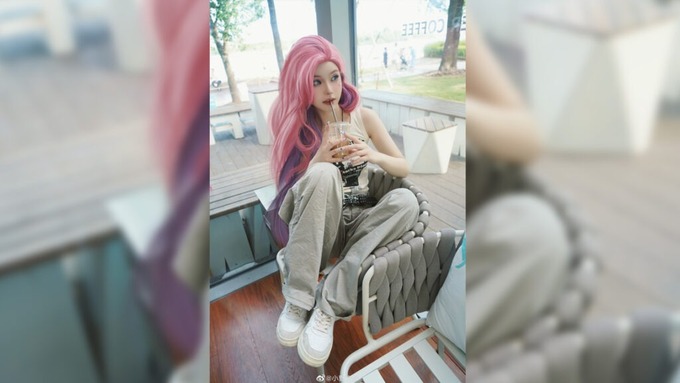 e5-1 Ngắm nhìn bộ ảnh cosplay cực kỳ sexy, quyến rũ của nữ hot girl Ono Liuyuan e5 1