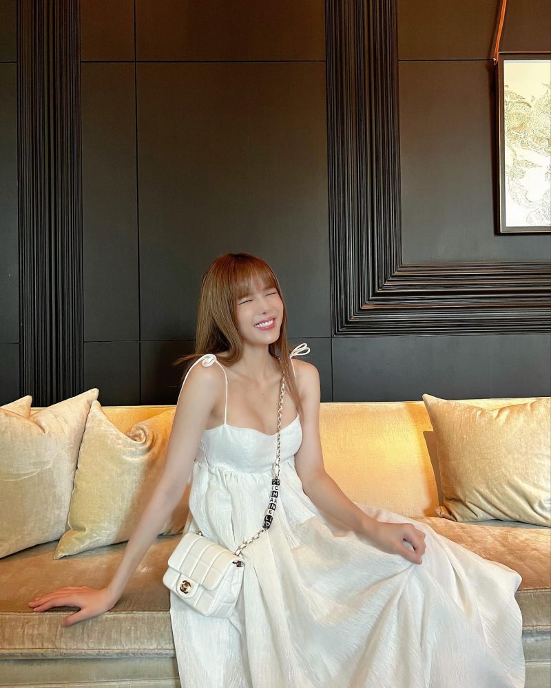 e5-2 Thiều Bảo Trâm khoe nhan sắc ngọt ngào, đáng yêu khiến dân mạng "thả tim mỏi tay" e5 2