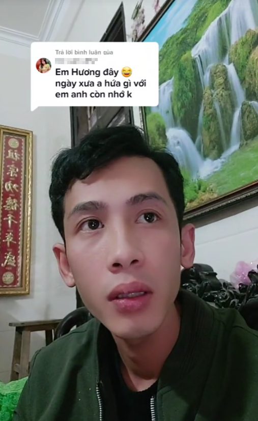 Huyền thoại "tỏ tình với em Hương" tái xuất mạng xã hội sau 10 năm - Ảnh 2. Huyền thoại "tỏ tình với em Hương" tái xuất mạng xã hội sau 10 năm - Ảnh 2.