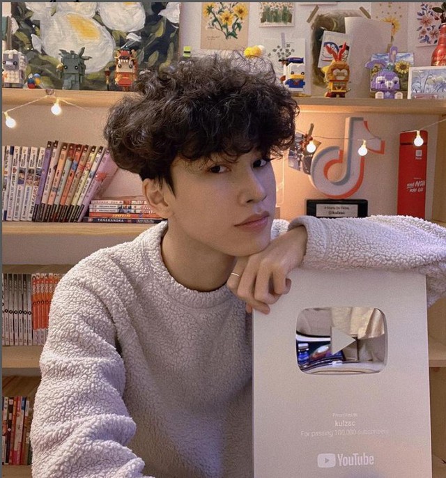 Không cần tâm hồn nức nở, loạt gái xinh Gen Z trổ tài, vẽ tặng Gun Gun Mobil mừng sinh nhật cực yêu - Ảnh 18.