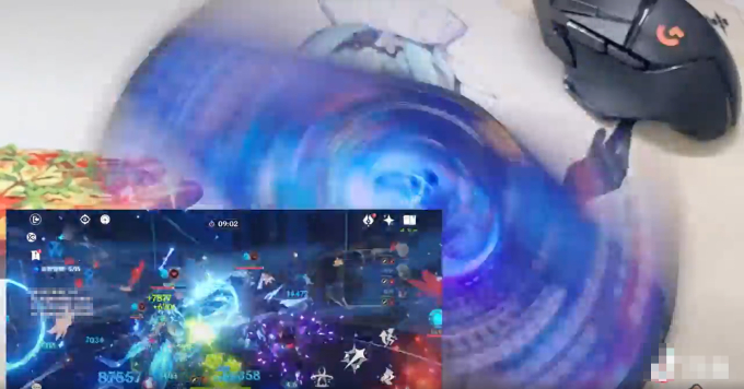 Lối chơi "con quay" nổi rần rần, người chơi Genshin đua nhau thử nghiệm - Ảnh 3. Lối chơi "con quay" nổi rần rần, người chơi Genshin đua nhau thử nghiệm - Ảnh 3.