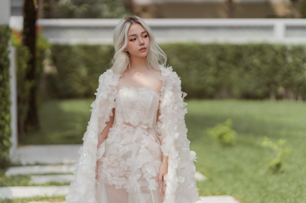 g21 Linh Ngọc Đàm với phong cách thời trang cá tính khiến fan hâm mộ "trầm trồ" g21