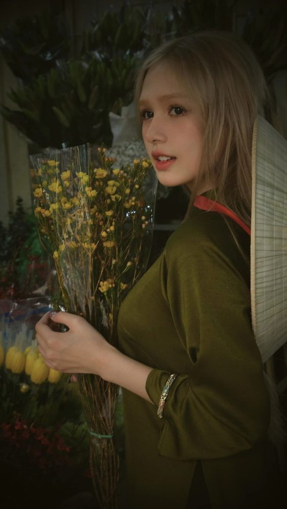 g5-3 Xoài Non yêu kiều, duyên dáng trong bộ váy dài truyền thống g5 3