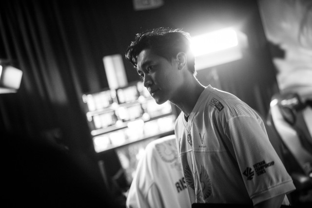 GAM đã không thể có chiến thắng trước TL dù họ đã có cơ hội GAM đã không thể có chiến thắng trước TL dù họ đã có cơ hội