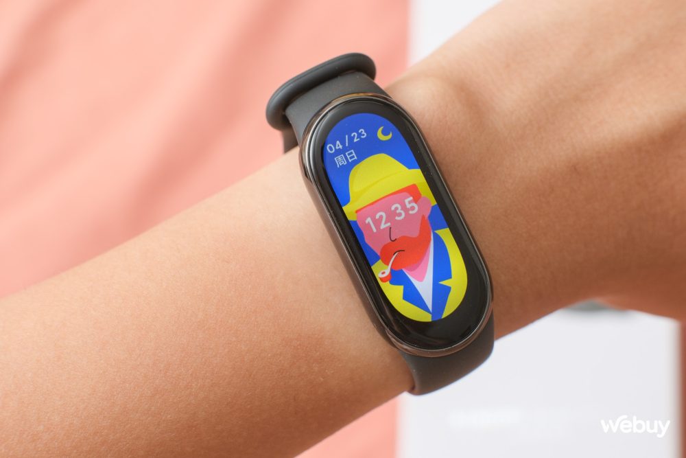 Trên tay Xiaomi Band 8 tại VN: Thiết kế không đổi nhưng nâng cấp dây đeo, có màn hình 60Hz, pin 16 ngày, giá từ 850,000 đồng - Ảnh 2. Trên tay Xiaomi Band 8 tại VN: Thiết kế không đổi nhưng nâng cấp dây đeo, có màn hình 60Hz, pin 16 ngày, giá từ 850,000 đồng - Ảnh 2.