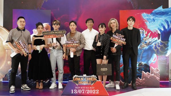 Toàn cảnh họp báo ra mắt Loạn Chiến Mobile: Đông đảo, vui vẻ đón chờ siêu phẩm hop bao loan chien mobile thumbjpg