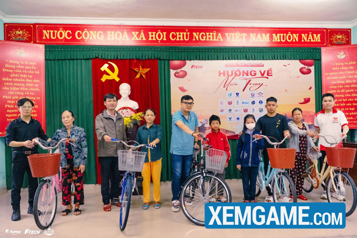 Hành trình thiện nguyện Hướng Về Miền Trung cùng Funzy eSports Campus huong ve mien trung funzy campus 2